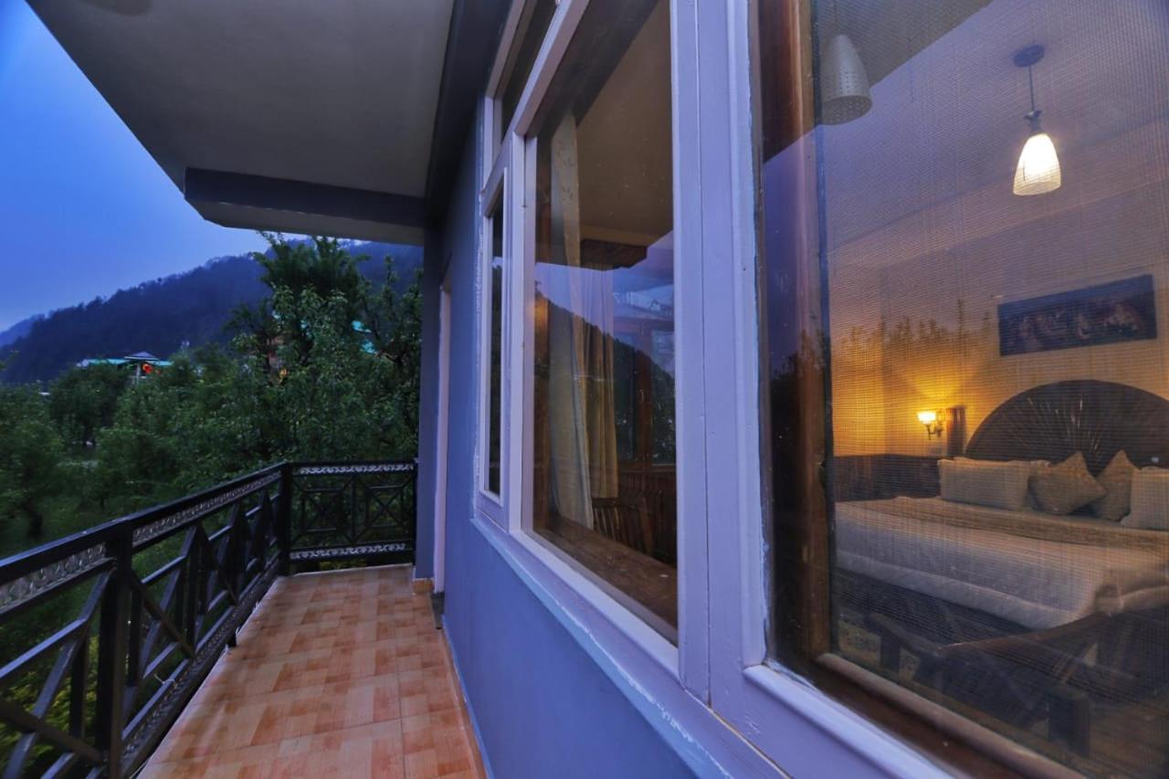 Grey Moustache 4Bhk Villa Manāli Exteriör bild
