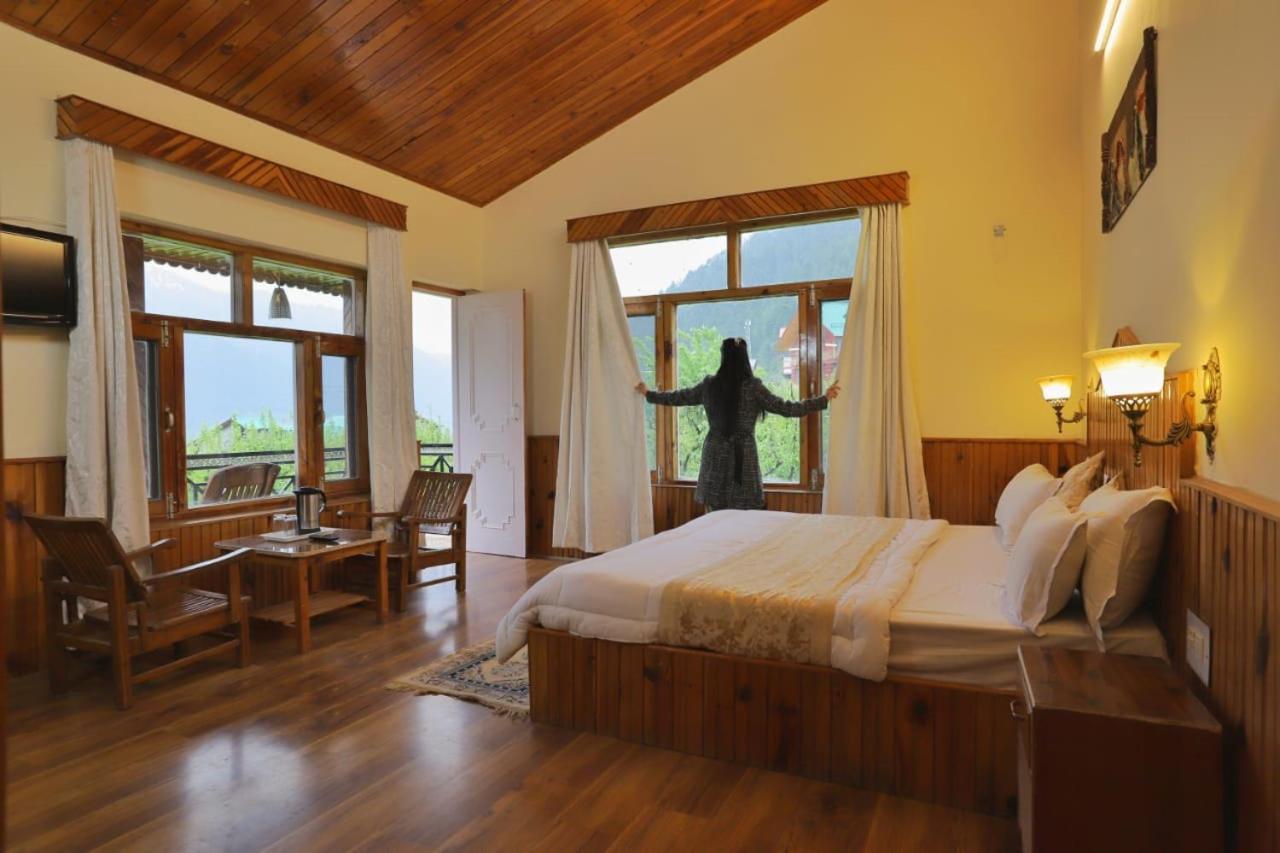 Grey Moustache 4Bhk Villa Manāli Exteriör bild