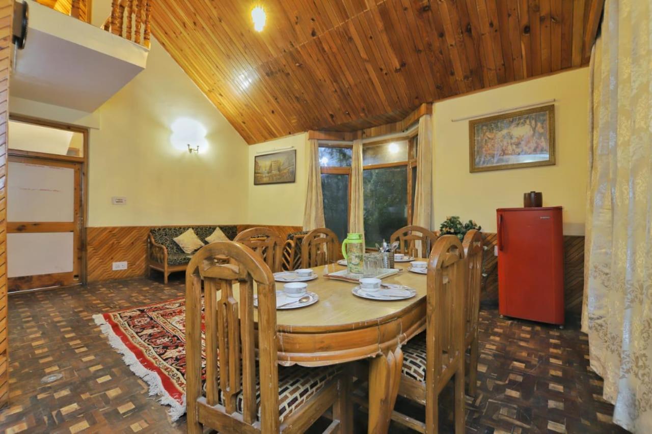 Grey Moustache 4Bhk Villa Manāli Exteriör bild